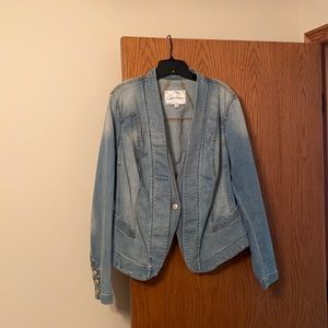 XL cabi Jean jacket